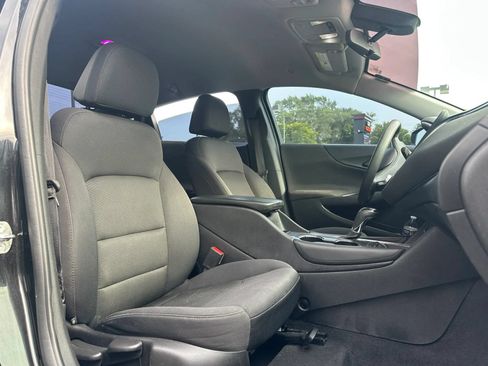Used 2016 Chevrolet Malibu LT FWD image 13