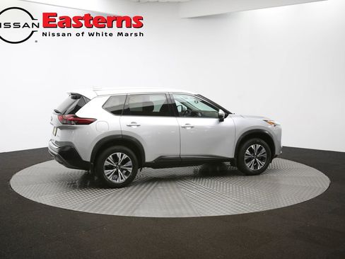 Used 2021 Nissan Rogue SV image 82