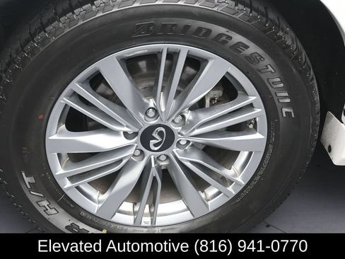 Used 2022 INFINITI QX80 Luxe w/ Cargo Package AWD/4WD image 5