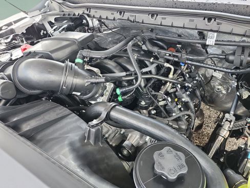 New 2026 Ford F350 Lariat image 22