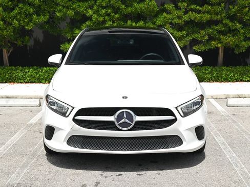 Used 2022 Mercedes-Benz A 220 image 2