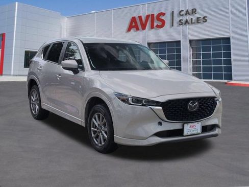 Used 2025 MAZDA CX-5 AWD 2.5 S w/ Select Package image 3
