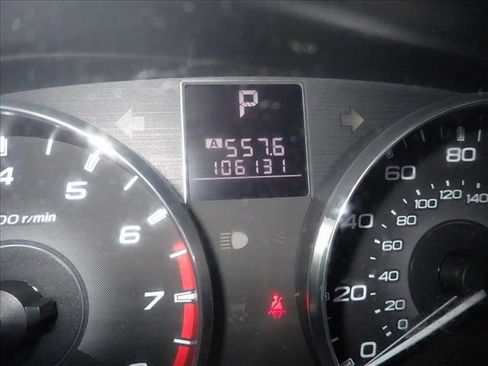 Used 2011 Subaru Outback 2.5i image 21