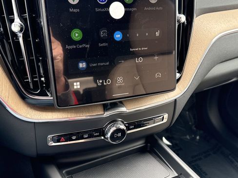 New 2026 Volvo XC60 B5 Plus w/ Protection Package Premier image 28