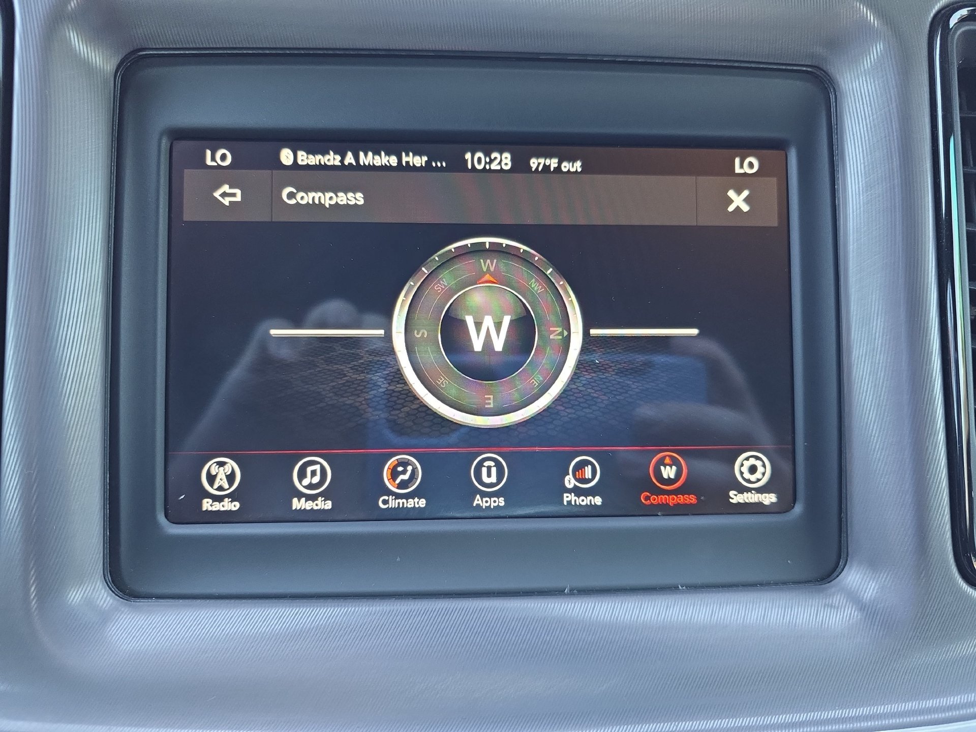 Used 2022 Dodge Challenger R/T RWD image 21