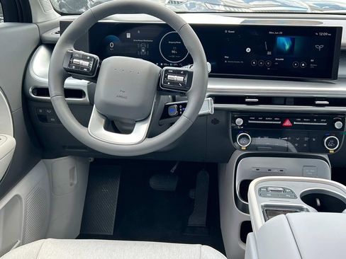 New 2026 Hyundai Ioniq 9 SE AWD/4WD image 24