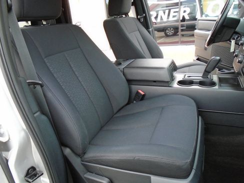 Used 2017 Ford Expedition EL XL w/ Equipment Group 101A RWD image 14