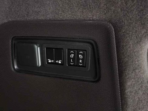 Certified 2024 Cadillac Escalade Sport w/ LPO, ONYX Package image 7