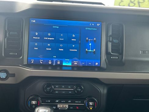 Used 2024 Ford Bronco Wildtrak AWD/4WD image 24