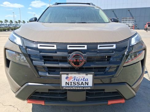 New 2026 Nissan Rogue SV image 2