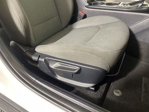 Used 2025 Kia K4 LX image 23