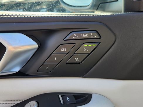 New 2026 BMW X7 xDrive40i image 19