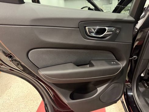 Used 2020 Volvo XC60 T5 R-Design w/ Protection Package Premier FWD image 24