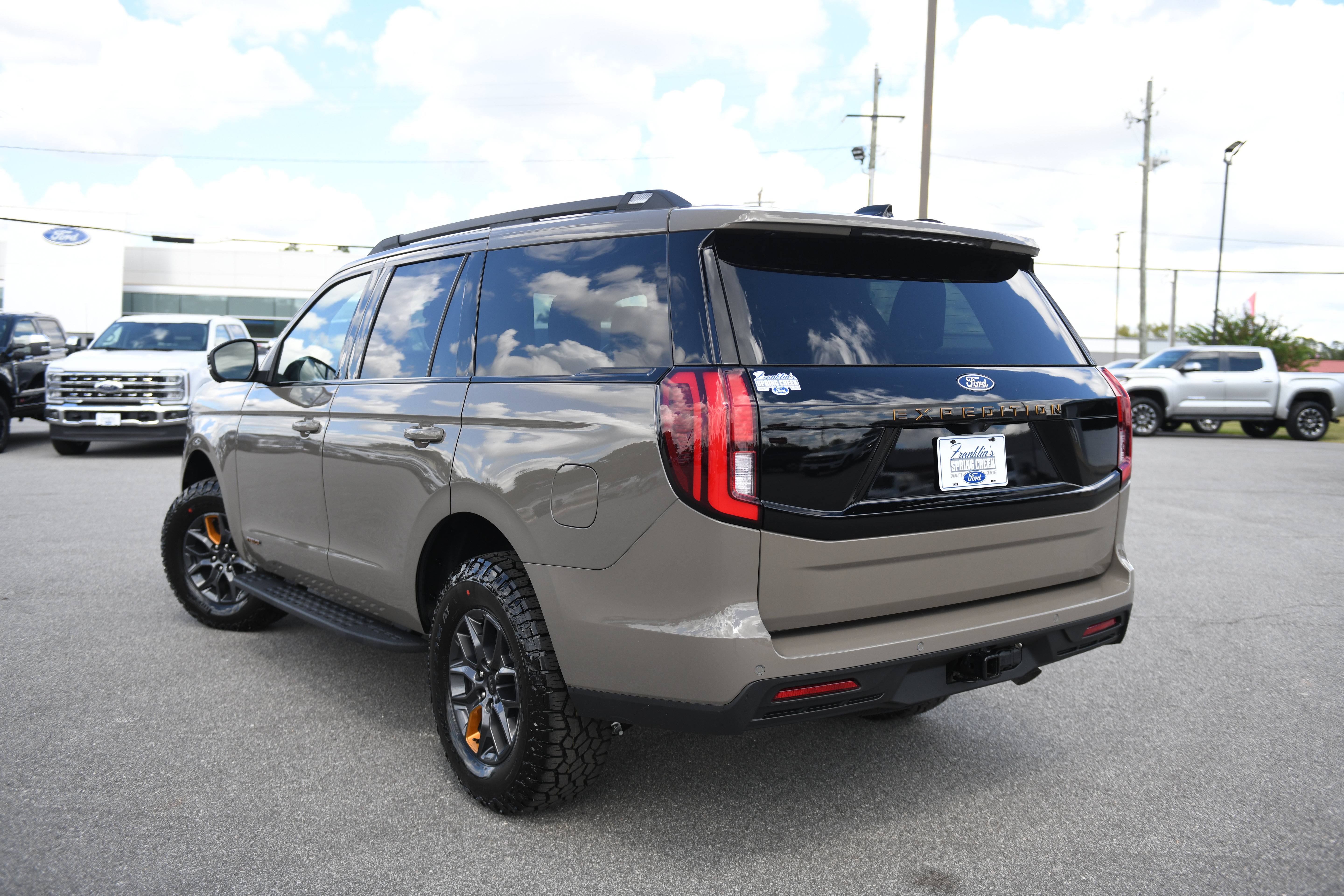 New 2027 Ford Expedition Tremor w/ Driver's Package AWD/4WD image 14