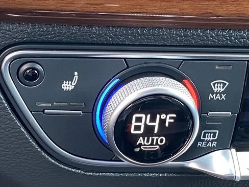 Used 2023 Audi Q5 2.0T Premium Plus w/ Premium Plus Package image 16