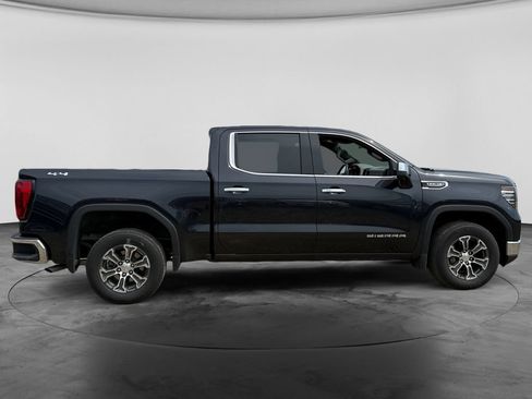 Used 2025 GMC Sierra 1500 SLT AWD/4WD image 11