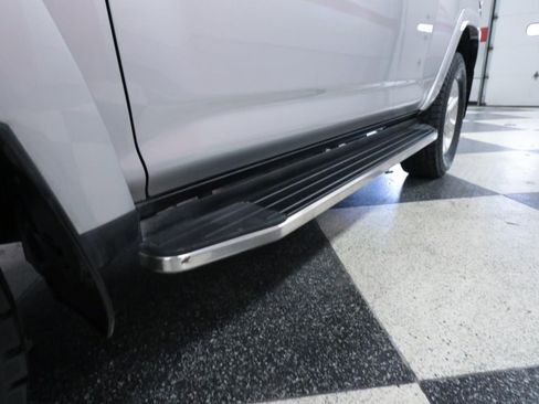Used 2020 Toyota 4Runner SR5 Premium w/ Moonroof Package RWD image 36
