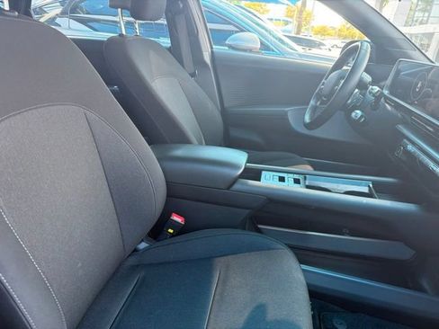 Used 2023 Hyundai Ioniq 6 SE RWD image 11