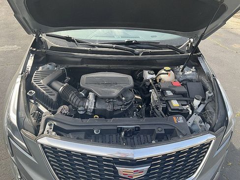 Used 2023 Cadillac XT5 Premium Luxury AWD/4WD image 4
