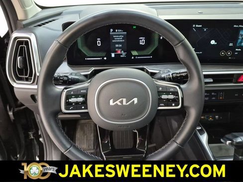 Used 2025 Kia Sorento X-Line EX AWD/4WD image 15