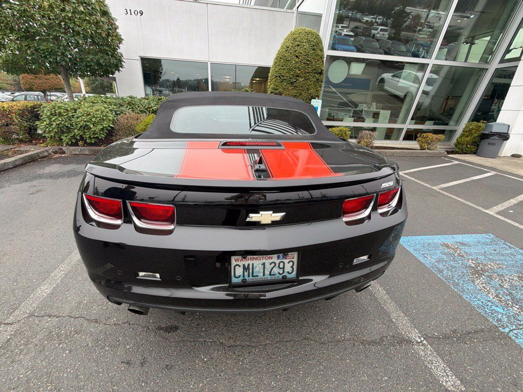 Used 2012 Chevrolet Camaro SS w/ Orange Stripe Package RWD image 10