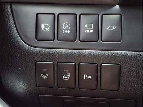 Used 2017 Toyota Highlander Limited Platinum AWD/4WD image 30