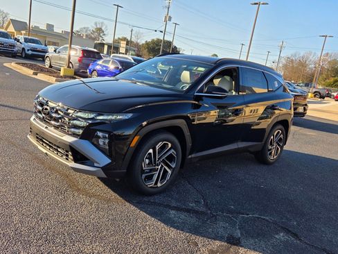 New 2026 Hyundai Tucson Limited FWD image 3