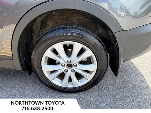 Used 2013 Toyota RAV4 Limited AWD/4WD image 20