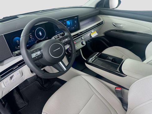 New 2026 Hyundai Tucson Limited AWD/4WD image 9
