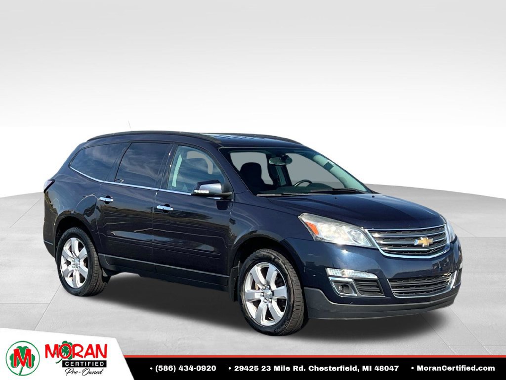 Used 2017 Chevrolet Traverse LT w/ Style and Technology Package FWD image 7