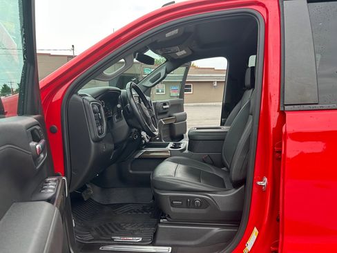 Used 2021 Chevrolet Silverado 1500 LT Trail Boss w/ Convenience Package II image 24