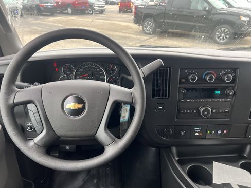 New 2025 Chevrolet Express 3500 w/ Driver Convenience Package image 5