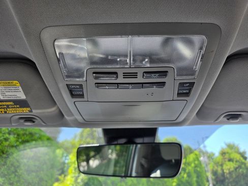 Used 2018 Toyota Highlander XLE FWD image 27