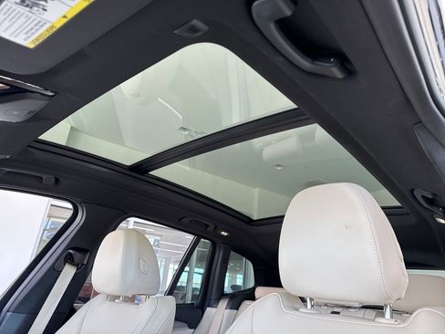 Used 2021 BMW X3 xDrive30e w/ Premium Package image 16