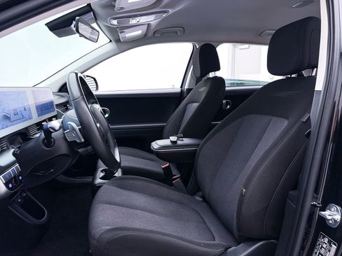Used 2024 Hyundai Ioniq 5 SE RWD image 17