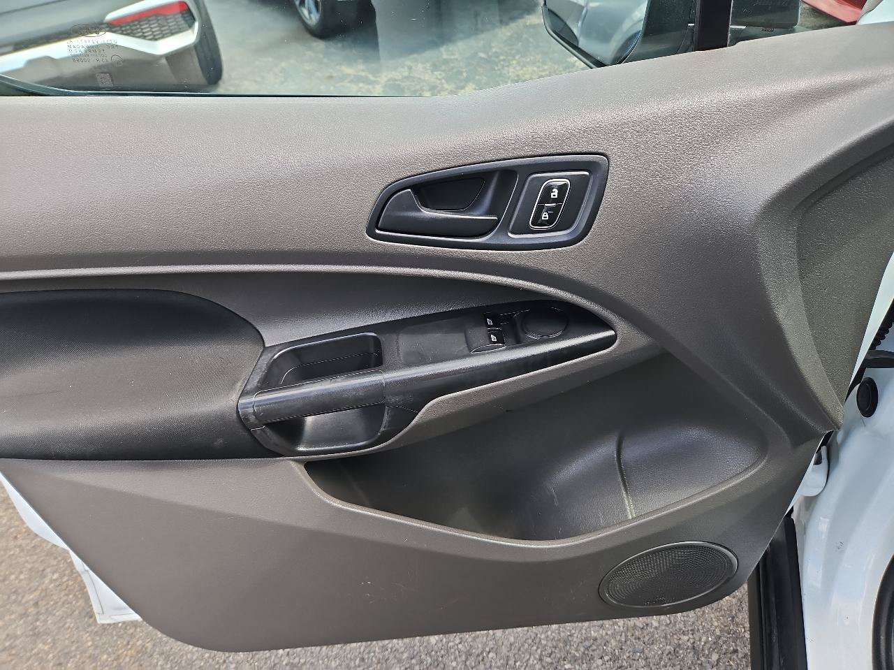 Used 2019 Ford Transit Connect XL FWD image 12