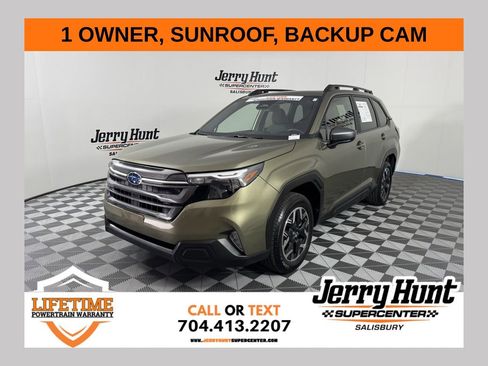 Used 2025 Subaru Forester Premium w/ Convenience Package #1 image 1