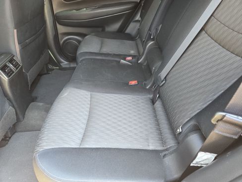 Used 2017 Nissan Rogue S FWD image 17
