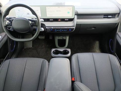 New 2023 Hyundai Ioniq 5 SEL image 3