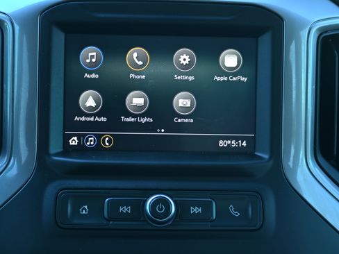 Used 2022 Chevrolet Silverado 2500 Custom w/ Custom Convenience Package image 16