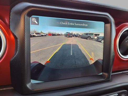 Used 2023 Jeep Gladiator Rubicon w/ Trailer Tow Package image 7