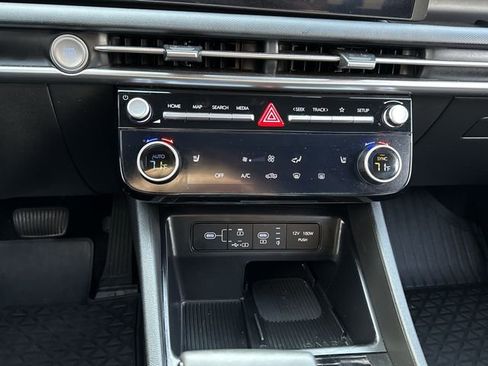 Used 2025 Hyundai Santa Cruz XRT image 17