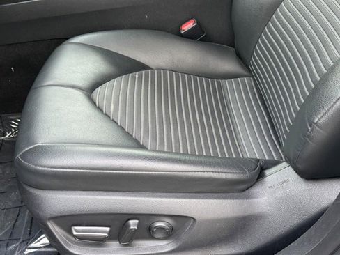 Certified 2023 Toyota Camry SE image 23