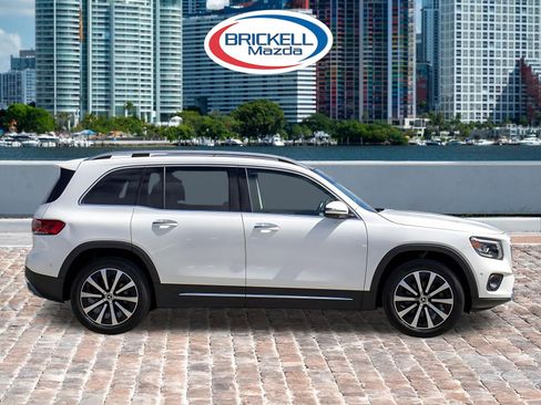 Used 2020 Mercedes-Benz GLB 250 image 10