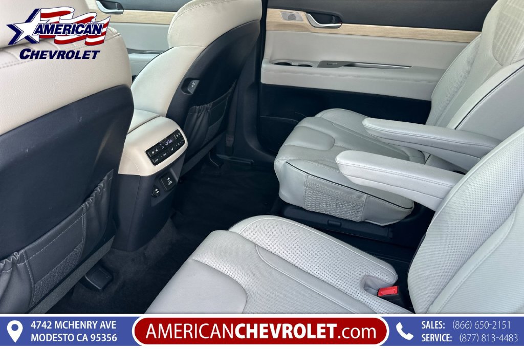 Used 2023 Hyundai Palisade Limited FWD image 15