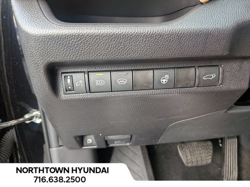 Used 2025 Toyota RAV4 XLE Premium w/ Weather Package AWD/4WD image 27