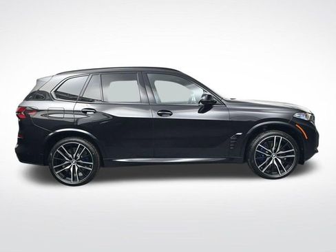 New 2026 BMW X5 M60i w/ Climate Comfort Package image 3