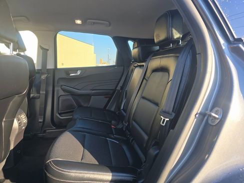 Used 2022 Ford Escape SEL image 14