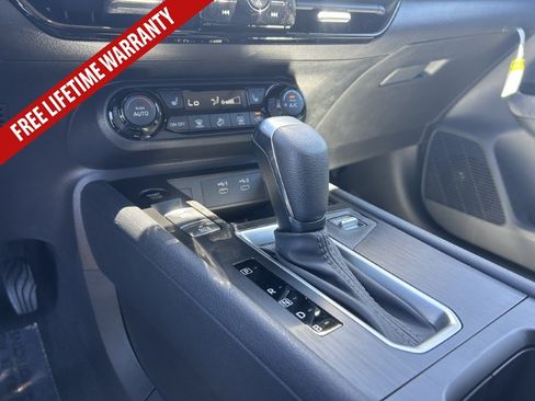 New 2026 Nissan Kicks SV w/ SV Premium Package AWD/4WD image 23
