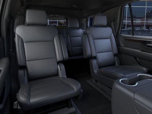 New 2026 Chevrolet Tahoe Z71 w/ Z71 Off-Road Package AWD/4WD image 17